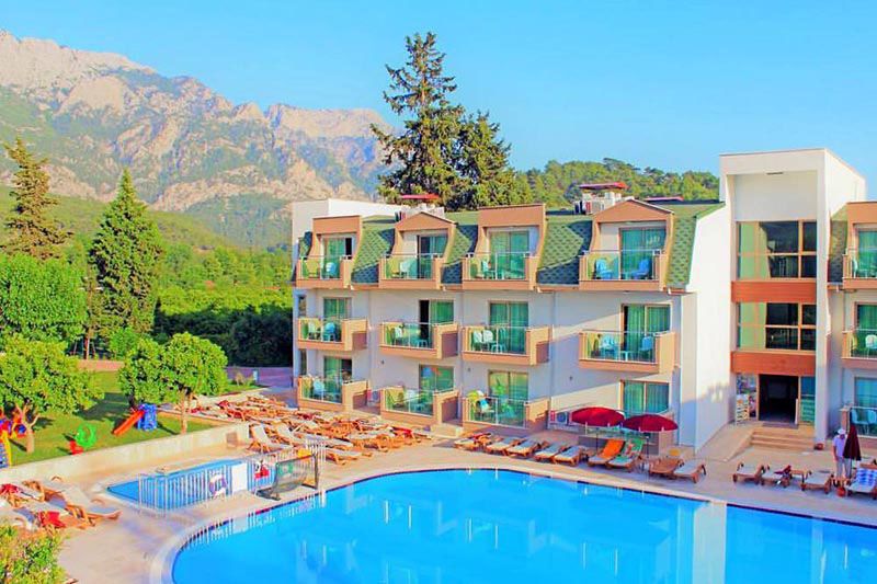 monna-roza-garden-resort